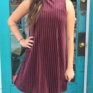 Mudd Velvet Sleeveless Shift Dress